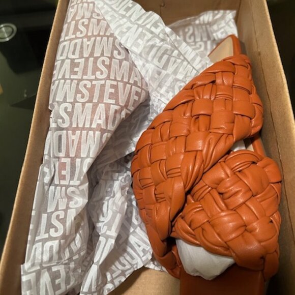 Steve Madden Marina Sandals (burnt orange), size 8.5 - Picture 6 of 8